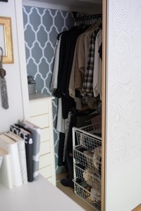 身につけるものをしまう空間に