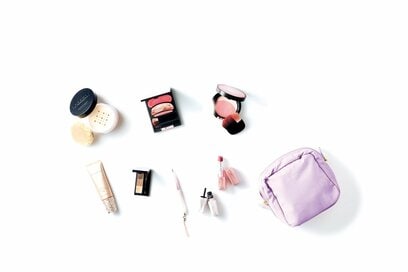 「化粧ポーチ」を見直して変身。コスメを変えて脱・老けメイク