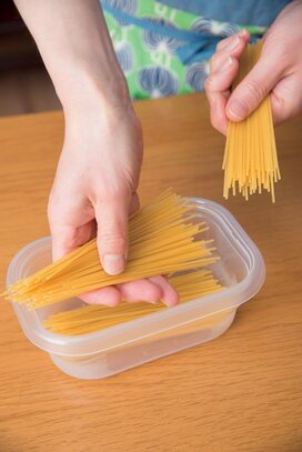 ほっておけて超簡単！電子レンジでおいしくパスタをゆでるワザ