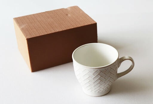 マグカップとドライフォーム