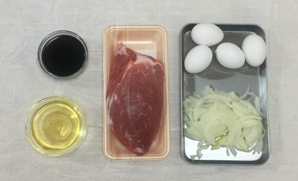 材料はわずかこれだけ