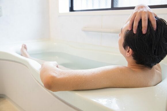 ホテル代わりにわが家を使う義兄