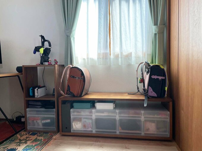 洋室に置いているランドセル