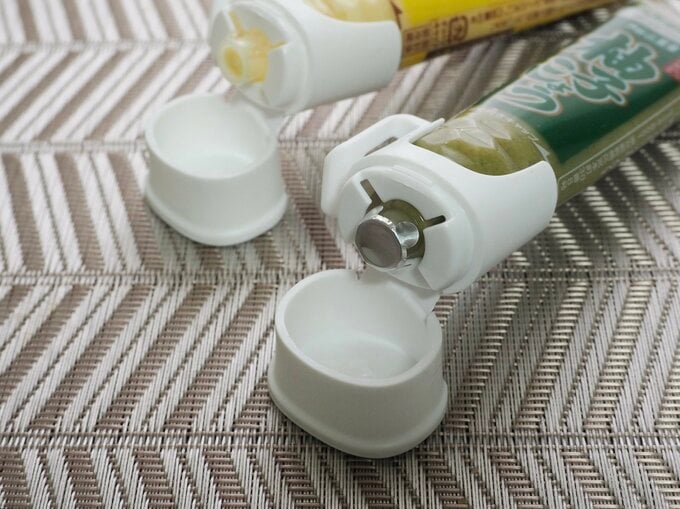 キャップをはめ込んだ様子