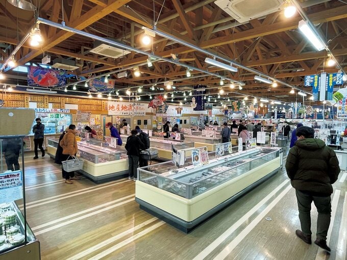 道の駅「むなかた」の鮮魚売り場