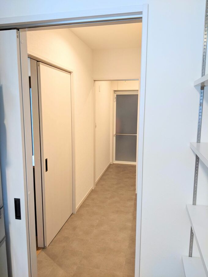 あけっ放しの引き戸