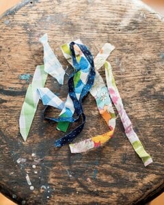 小さなハギレはラッピングに大活躍