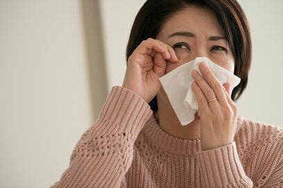 家に花粉を持ち込ませないテク。でも、いきなり掃除機をかけるのはNG！