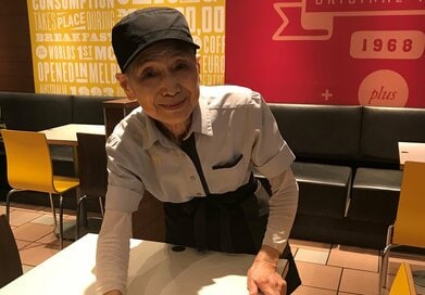 熊本在住90歳、現役マクドナルド店員。週5で働く理由と「毎日の習慣」