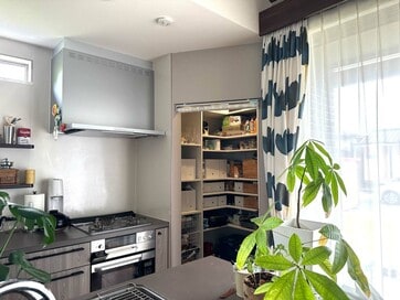 パントリーと子ども部屋の収納を「扉なし」に。3年暮らして使い勝手に満足