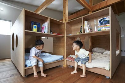 【注文住宅事例】遊び心いっぱいの「ハコ」が子どもたちの自立心を育む家