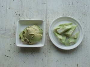 ブロッコリーとアボカドのパック」