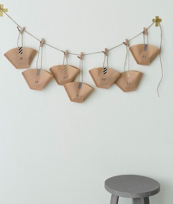 コーヒーフィルターのアドベントカレンダー