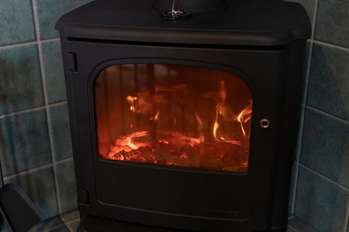 薪ストーブ着火