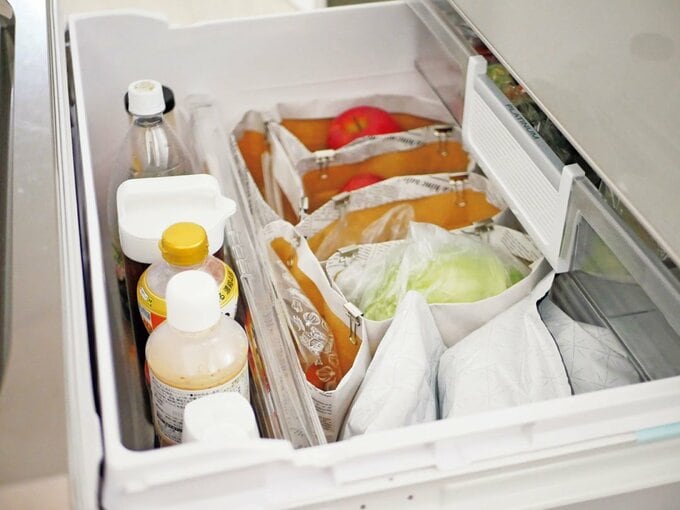 引き出しに調味料など