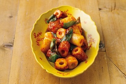 ちくわを使った最強の副菜2つ。韓国風のしっかり味でご飯がすすむ