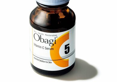 数日で肌がすべすべに！スキンケアが楽しみになる美容液