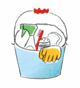 お気に入りのホウロウのバケツにゴム手袋、洗剤、スポンジなど掃除道具をイン