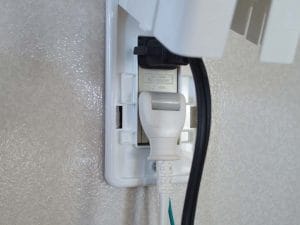 色も太さも形もバラバラなコード類