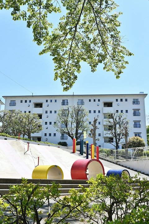 団地の中の公園