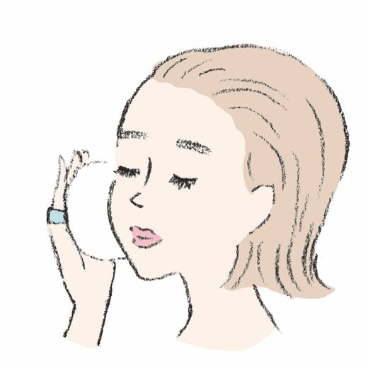 パウダーファンデーションを使う人