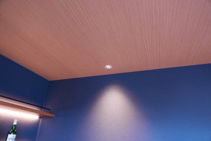 壁と天井の壁紙