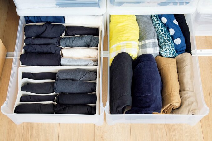 きれいに畳まれた衣類