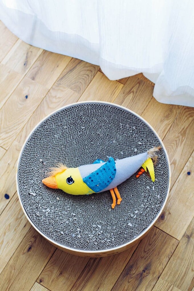 鳥モチーフの蹴りぐるみ