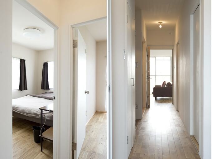 奥まで光が届く廊下