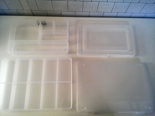 トレー内の仕切りとして使用