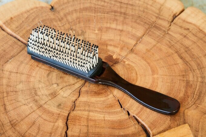 デンマンブラシ