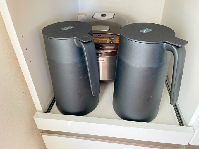 背の高いものの置き場所に困る