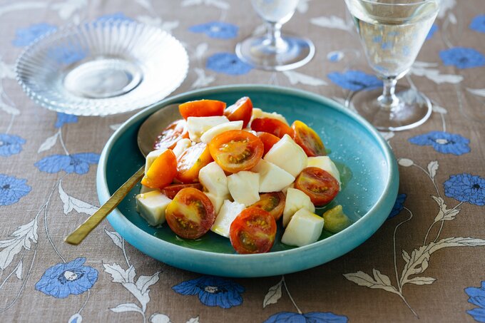 「モッツァレラとミニトマトの昆布締めカプレーゼ」