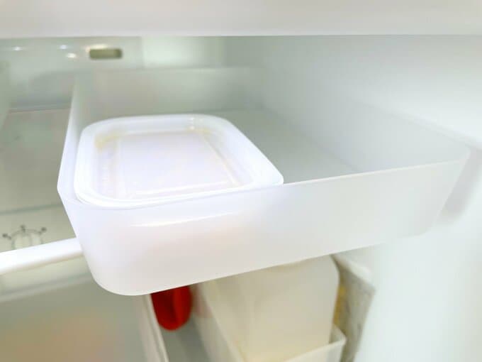 冷蔵庫内のトレー