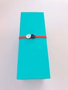 ギフト箱やお弁当箱のゴムバンドにしたり。