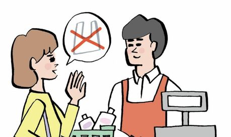 ゴミ出し用に使うレジ袋。有料でもスーパーで買う方がいい理由