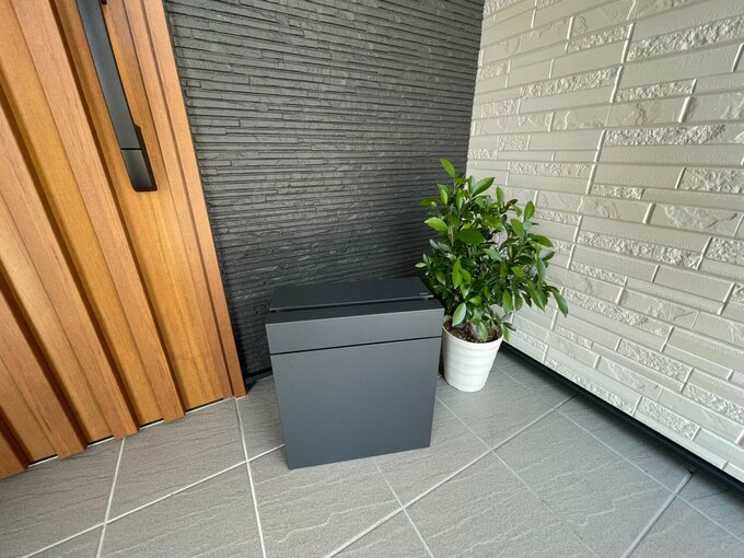 大きすぎるポスト