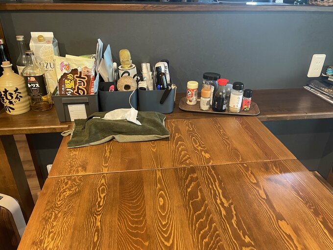 サイドテーブルとなったカウンター