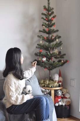 クリスマスまでの期間がもっと楽しくなる、ツリーの置き方飾り方