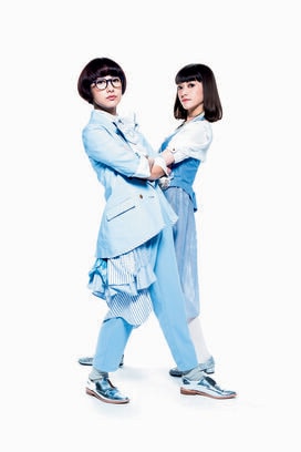 2人とも実家暮らしの現役OL！人気ラップユニット「カリスマドットコム」さんのこだわりアイテム～すまいの話、しませんか～