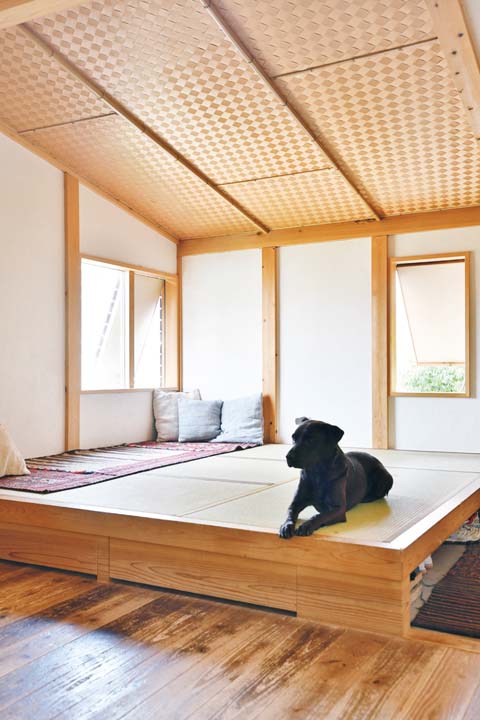 杉網代貼りの天井