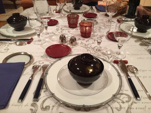 ダイニングテーブル