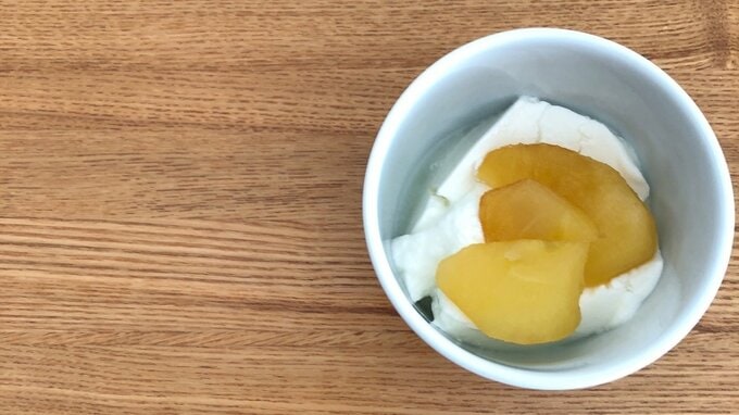 りんごとヨーグルト