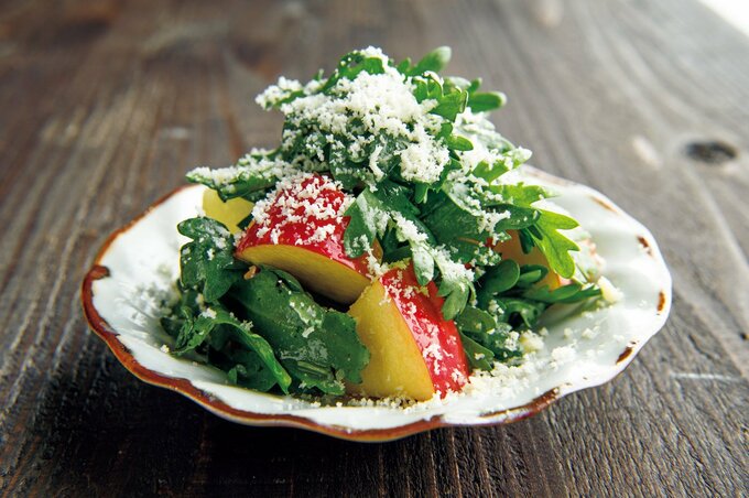 リンゴと春菊のチーズあえ