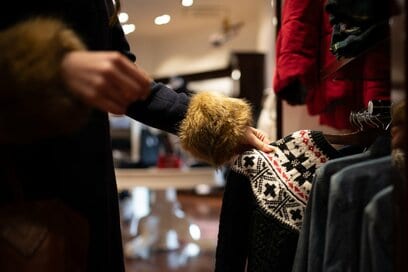 節約上手のお得な「冬ファッション」購入5つのコツ。定価5万円のコートが1万5千円に