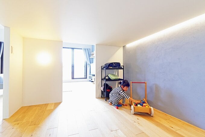 ロフトの下部は子どもたちの収納兼プレイスペース