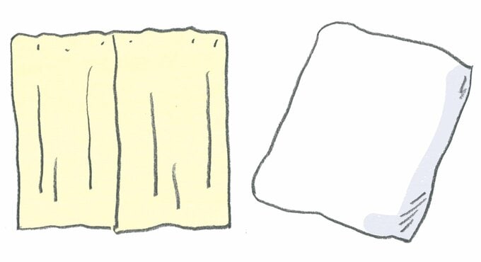 カーテンと羽毛布団