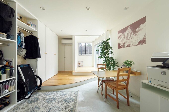 広い玄関土間と和室