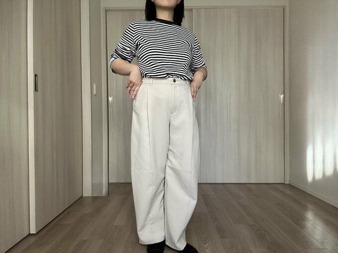 「GUの「ブラッシュドワイドテーパードパンツQ」」