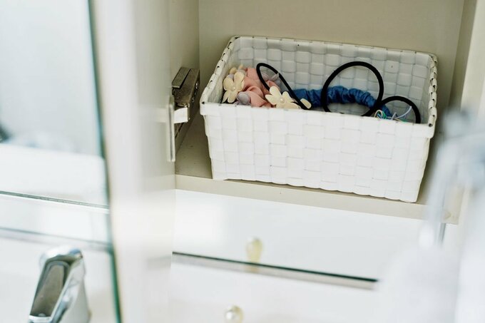 洗面所の髪ゴム入れ